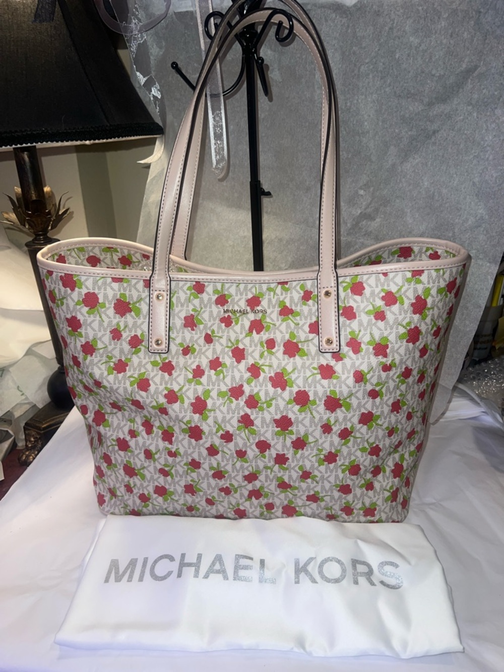 MK Michael Kors Lg floral Carter tote NEW